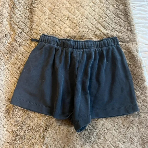 Nike Women's Black Shorts - Picture 2 of 3